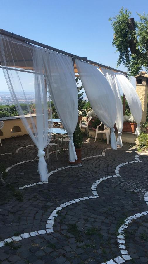 “Casa Amelie” Otel Grottaferrata Dış mekan fotoğraf